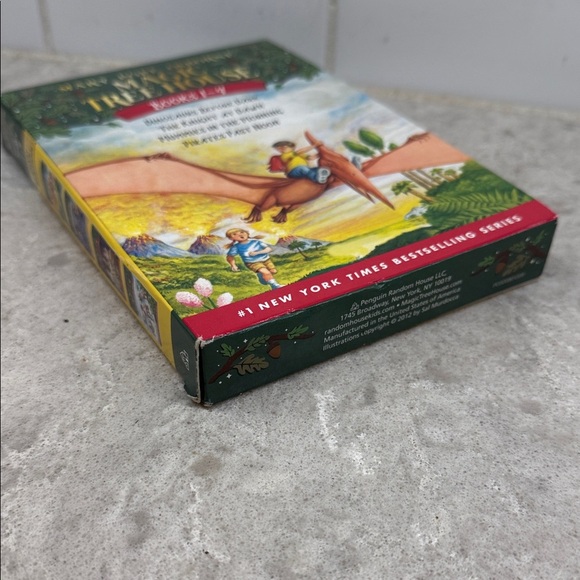 Magic Tree House Books 1-4 Set - Picture 5 of 6